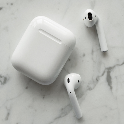 Tech Accessories / الملحقات التقنية