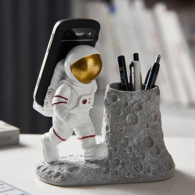 BUTILIVEEN Astronaut Pen Pencil Holder with Phone Stand / حامل أقلام بشكل رائد فضاء مع حامل هاتف